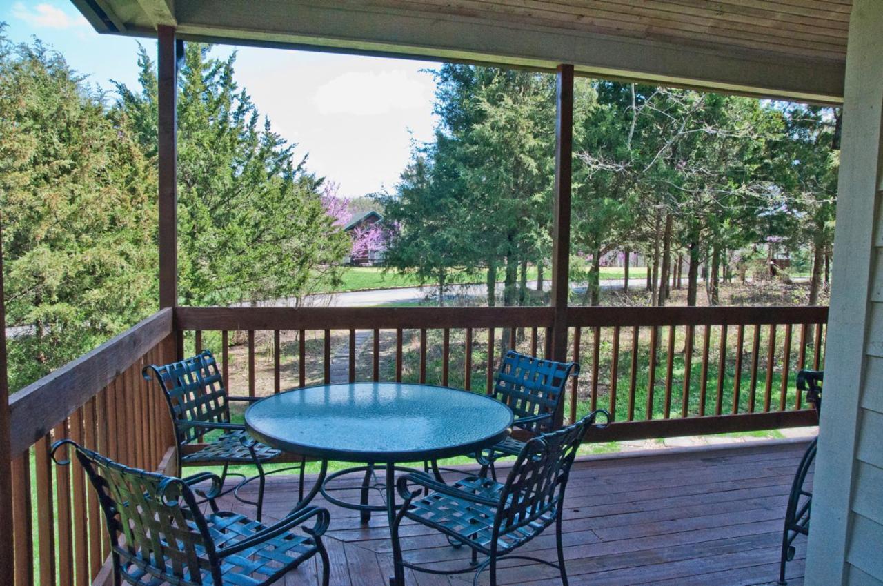 The Lodge At Old Kinderhook Camdenton Exterior foto